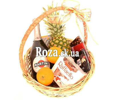 Gift Basket with Asti Martini, pineapple and chocolate
