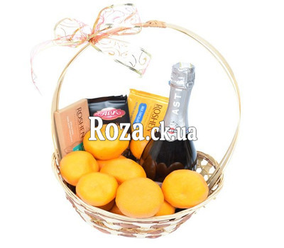 Gift basket with chocolate