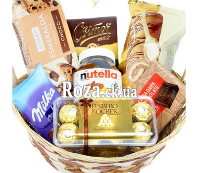 Sweet basket for children