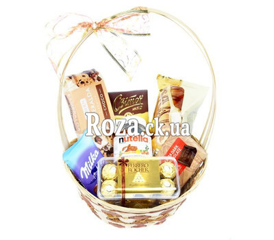 Sweet basket for children