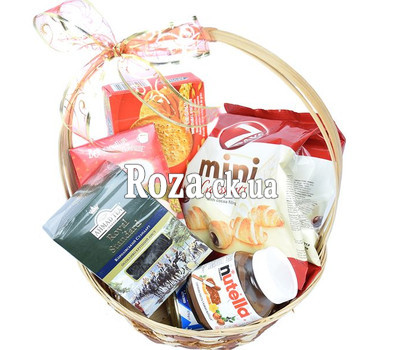 Basket of tea