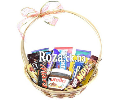 Basket with nutella and chocolate bars