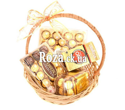 Подарунковий кошик Ferrero і кава