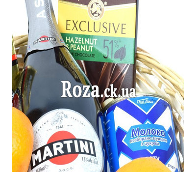 Gift basket with alcohol 2