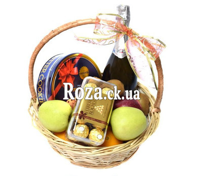 Gift basket with champagne Asti martini