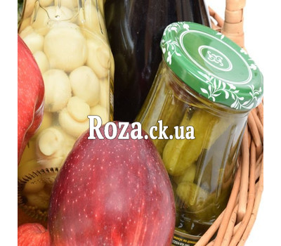 Grocery gift basket for women 2
