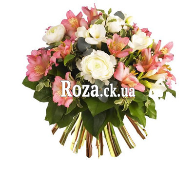 Bouquet of alstroemerias and roses