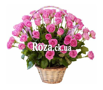 Корзина из розовых роз