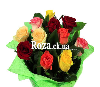 Bright bouquet of roses