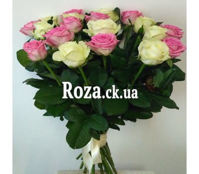 Bouquet of pink and white roses 1
