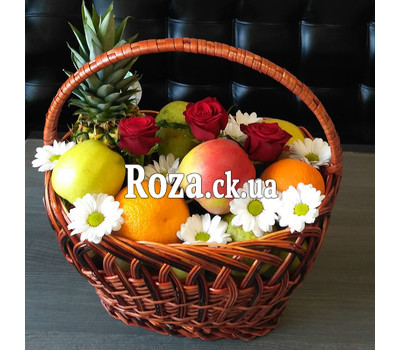 Кошик з фруктами і квітами - вид 2