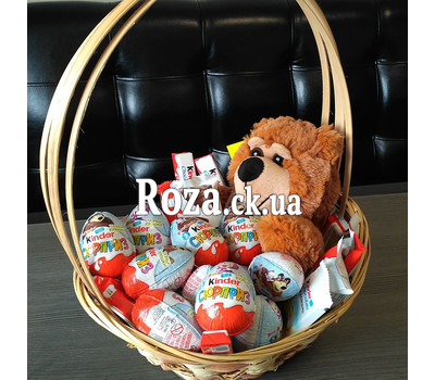 Кошик з кіндерами і Ведмедик 5
