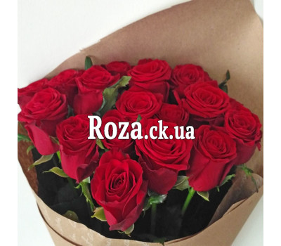 Red Roses in Kraft 2
