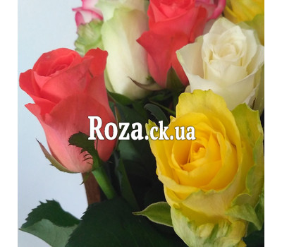 Magnificent bouquet of roses 7
