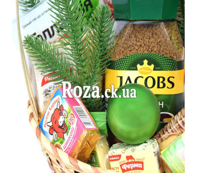Christmas basket with coffee 1