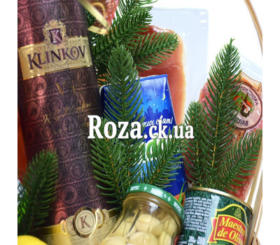 Christmas gift basket for men 2