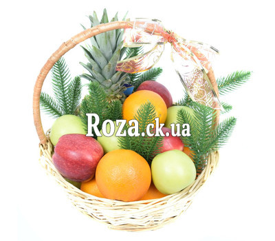 Christmas gift basket with fruit