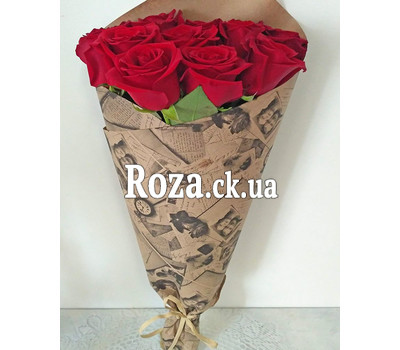 Wonderful bouquet of 11 red roses 1