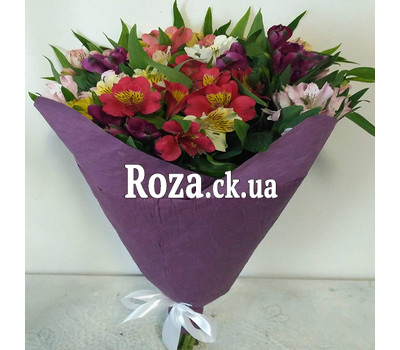 Bouquet of alstroemerias in paper 1