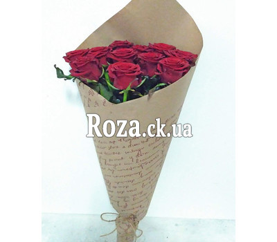 Trendy bouquet of red roses 6