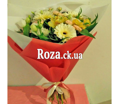 Elegant bouquet with alstroemeria - вид 1