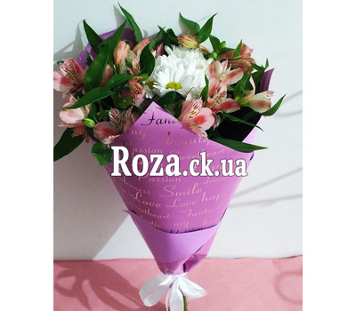 Gentle bouquet of alstroemerias and chrysanthemums 6