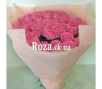Chic bouquet of pink roses 2