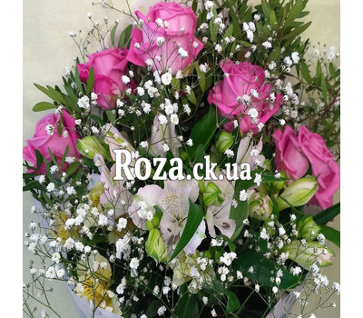 White and pink bouquet 4