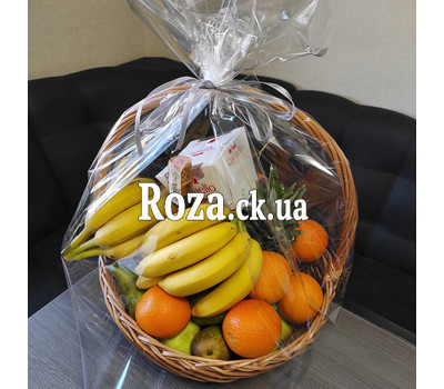 Large basket of fruit 2