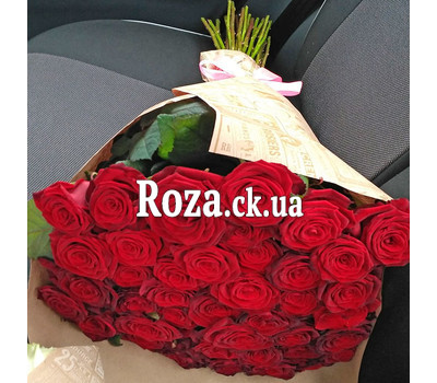 Large bouquet of roses in Cherkassy 6