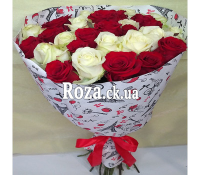 Bouquet of scarlet and white roses 7