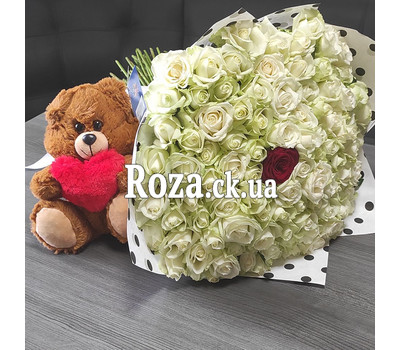 Bouquet of 100 white roses and 1 red rose 1