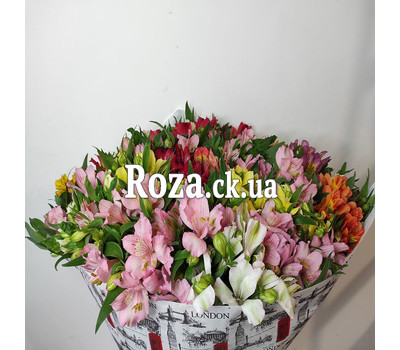 Bouquet of alstromeries 3