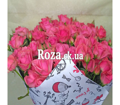 Bouquet of cream spray roses 4