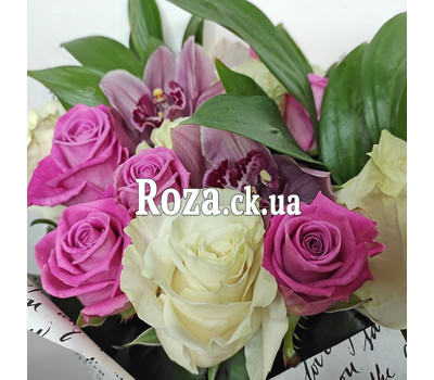 Bouquet of roses and orchids 4