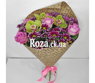 Bouquet with pink flowers and orchids 8