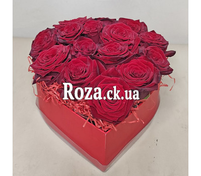 Flowers in the form of heart 3