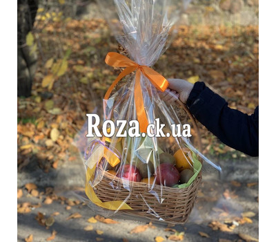 Basket with fruit 2