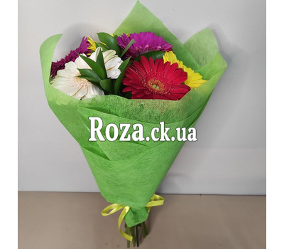 A small bouquet of gerberas 3
