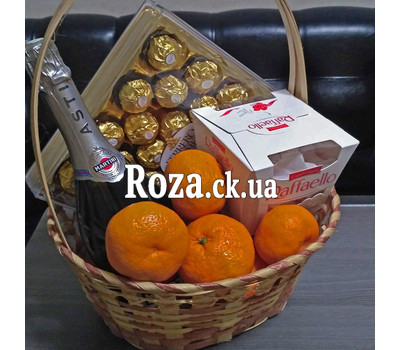 Gift basket with citrus 1