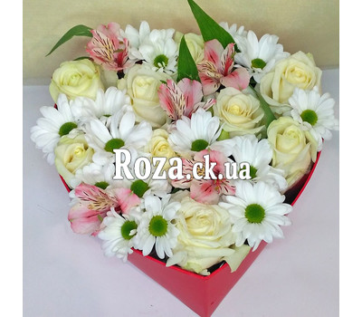 Heart of flowers in a box 1