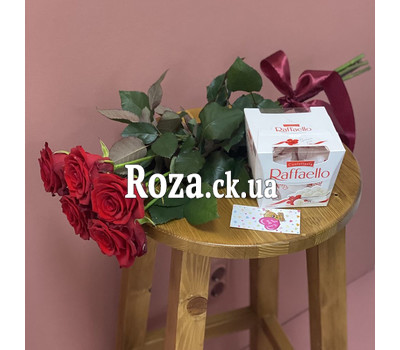 5 roses and Raffaello 1
