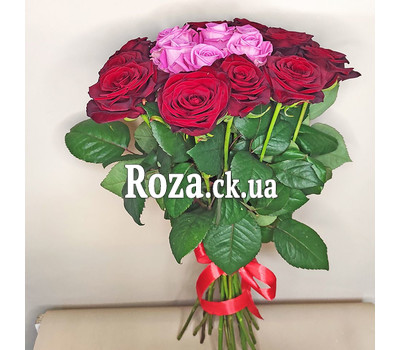 Heart of roses bouquet 7