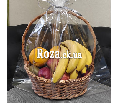 Basket with fruit 4