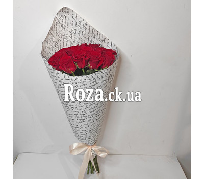 Red roses in cellophane 1