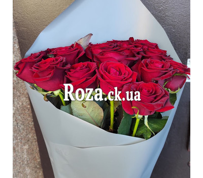 Red Roses in Kraft 9