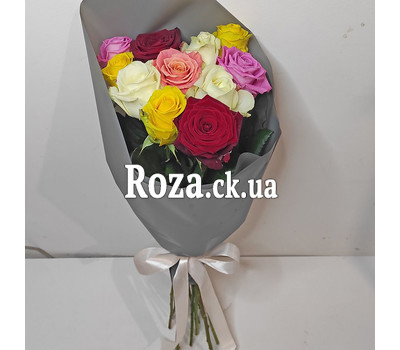 Bright bouquet of roses 1