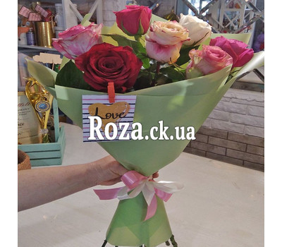 Bouquet of 7 roses 15