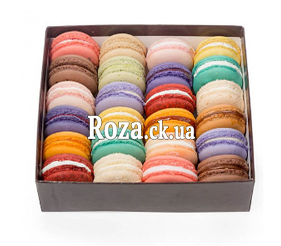 Box with macaroons in Cherkassy